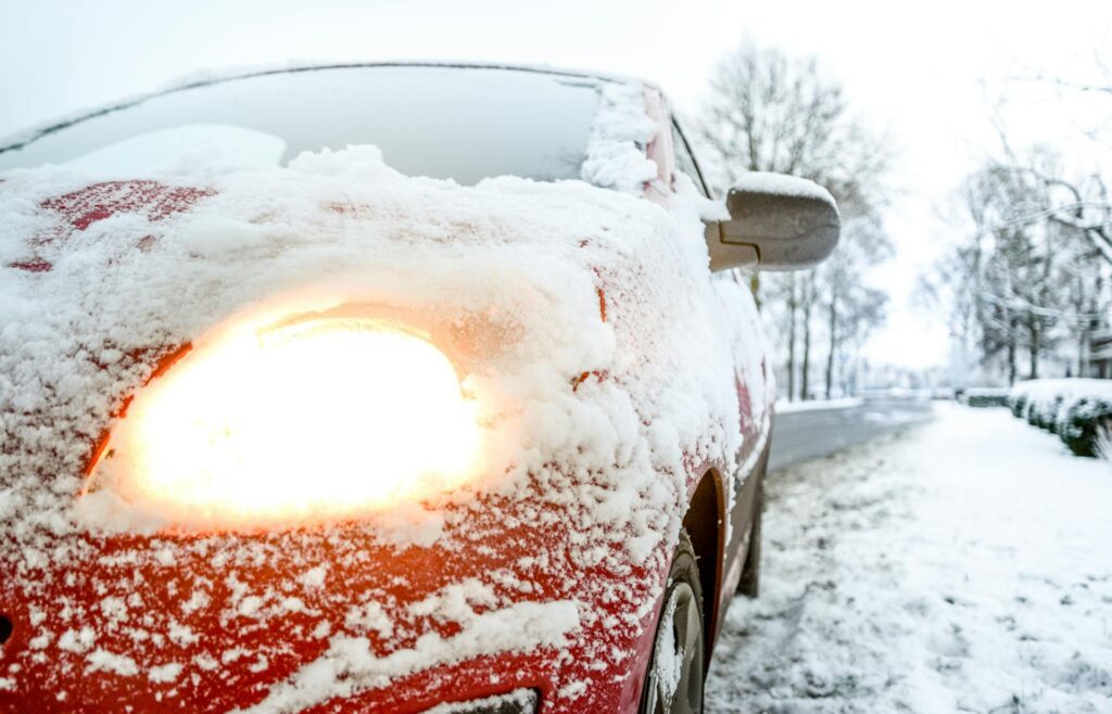 EvenDelen.be Wat je zeker in je wagen moet hebben tijdens de winter.