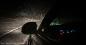 Slecht zien in het donker tijdens autorijden: 10 tips voor wie ’s avonds weinig ziet in de auto