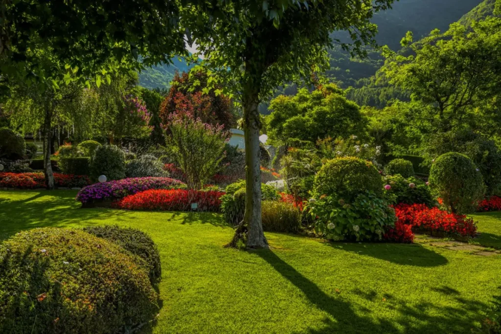 Een prachtig voorbeel van een mooi aangelegde tuin waarschijnlijk het werk van een tuinarchitect